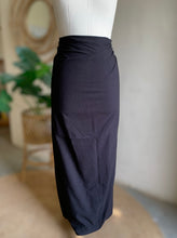 Load image into Gallery viewer, Runway Handloom Mekhala
