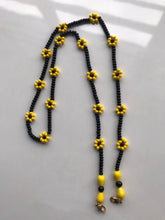 Load image into Gallery viewer, Beaded Mask Cord
