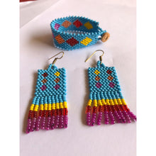 Load image into Gallery viewer, RUNWAY NAGALAND BRACELET AND EARRING
