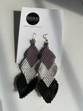 Load image into Gallery viewer, RUNWAY NAGALAND EARRING
