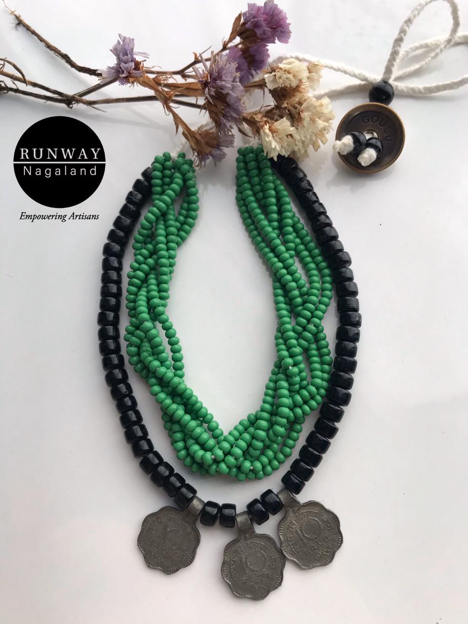 RUNWAY NAGALAND CHOKER