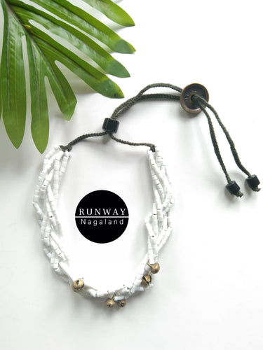 RUNWAY NAGALAND CHOKER