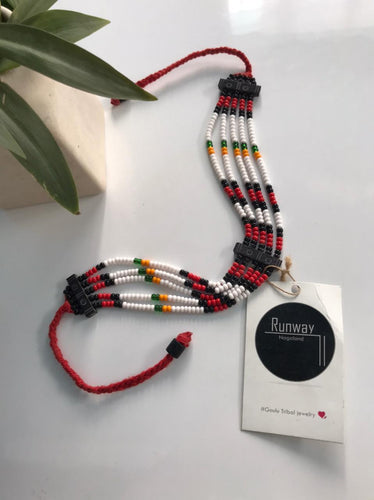 RUNWAY NAGALAND CHOKER