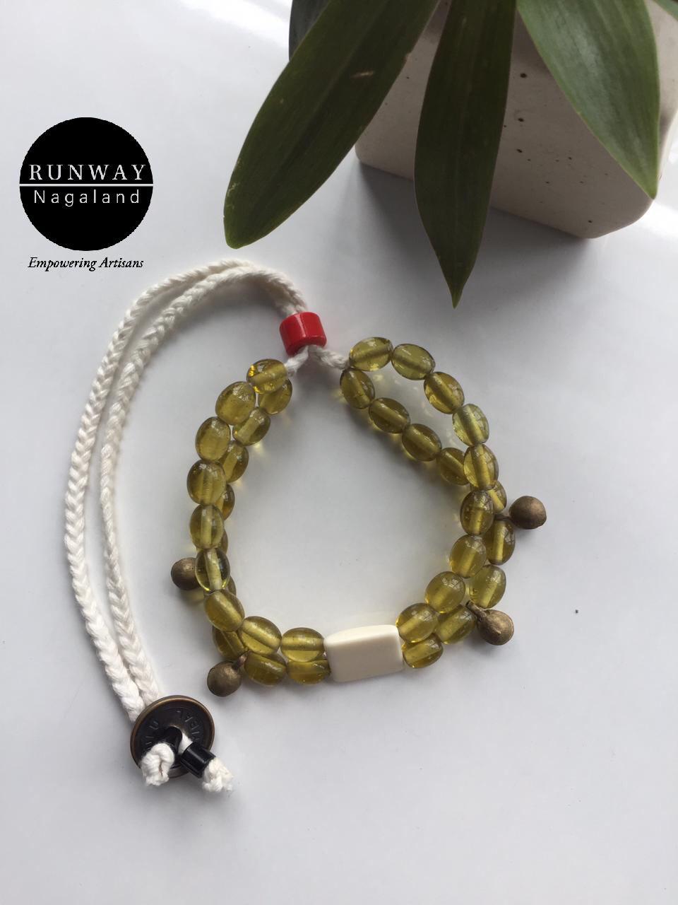 RUNWAY NAGALAND CHOKER