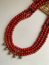 Load image into Gallery viewer, RUNWAY NAGALAND NECKLACE

